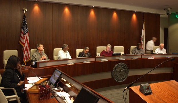 “I guess you could look at [the original ordinance] as a Cadillac,” Councilmember Jim Rogers said. “And this one here, I guess you could look at it as a Ford.” Photo: Tawanda Kanhema
